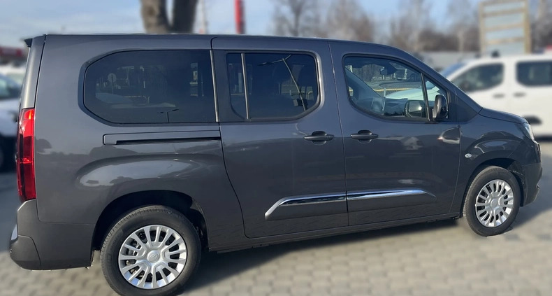 Toyota Proace City Verso cena 131900 przebieg: 7, rok produkcji 2023 z Małogoszcz małe 46